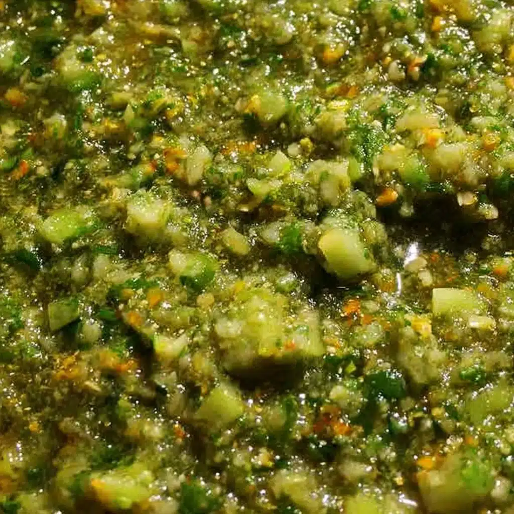 How to Make Green Tomato Salsa Recipe 4 How to Make Green Tomato Salsa Recipe - Recipe Image