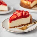 Fresh Strawberry Cheesecake with Strawberry Glaze Recipe