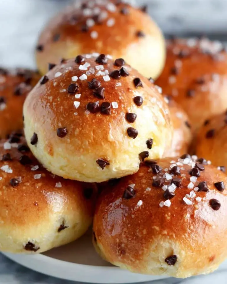 Easy Chocolate Brioche Buns Recipe