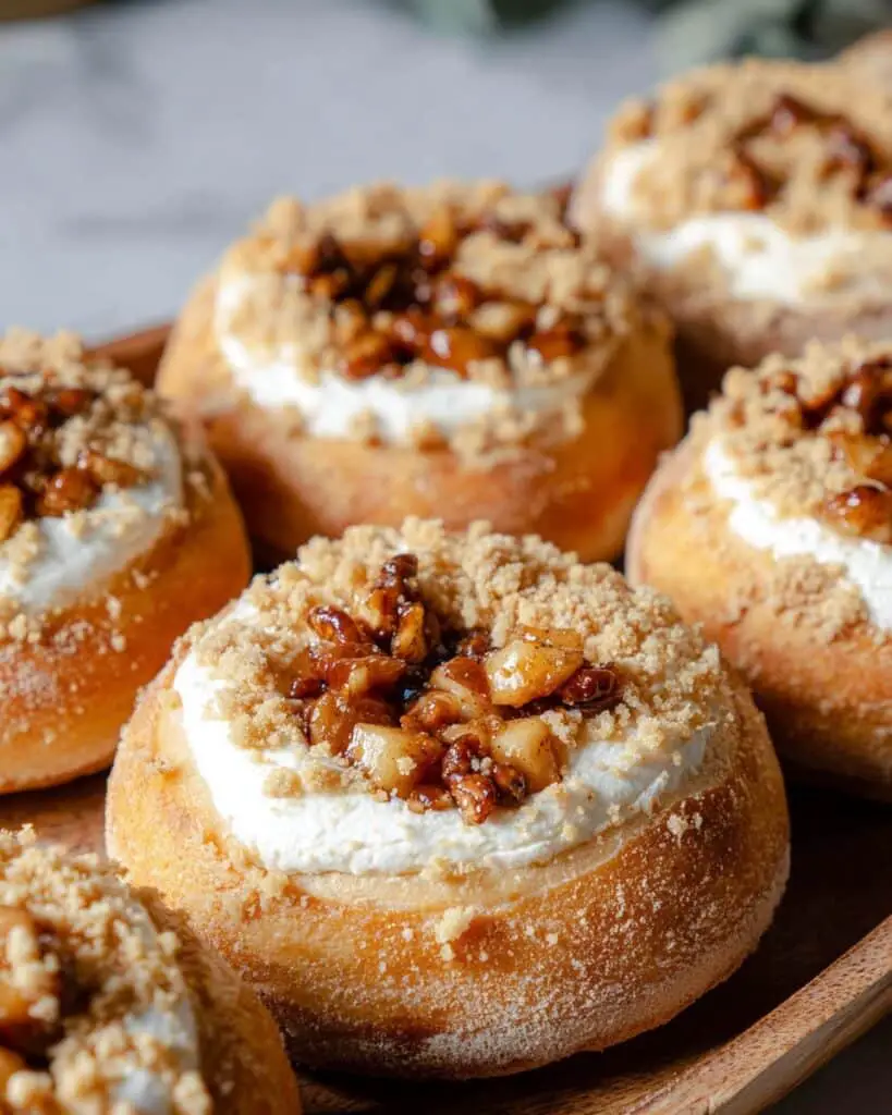 Apple Cheesecake Buns Recipe