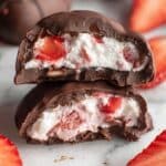 Chocolate Strawberry Yogurt Clusters Recipe