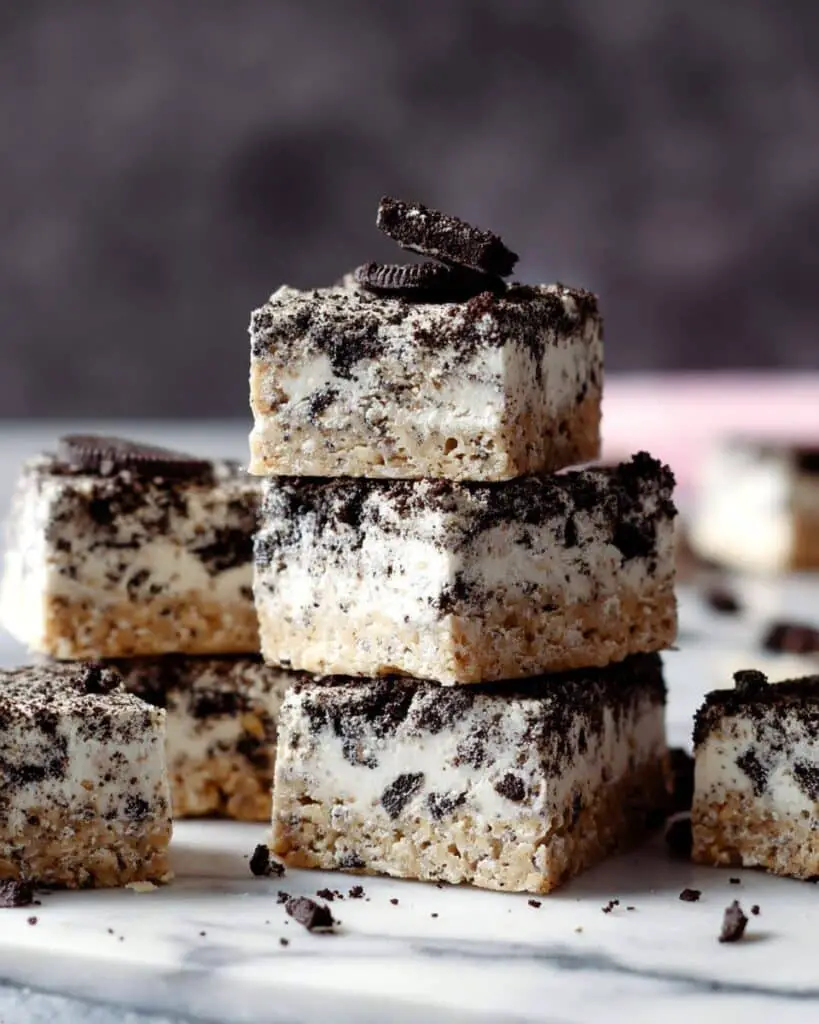 Cookies & Cream Rice Crispy Treats Recipe