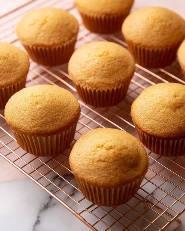 Pumpkin Cornbread Muffins Recipe