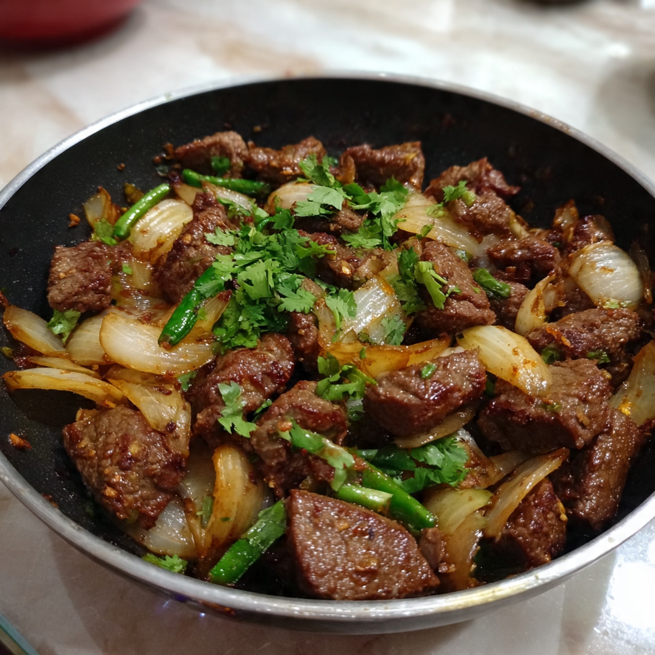 Awaze Tibs – Ethiopian Spicy Beef Stir-Fry Recipe