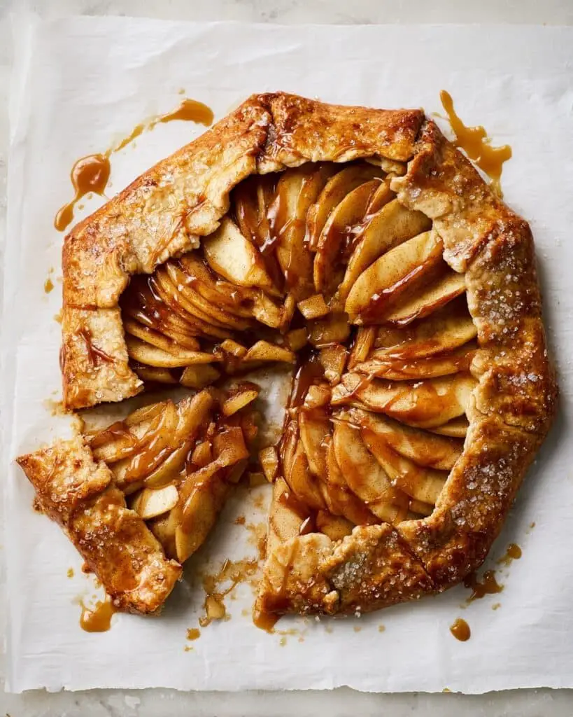Simple Caramel Apple Galette {Rustic & Delicious} Recipe