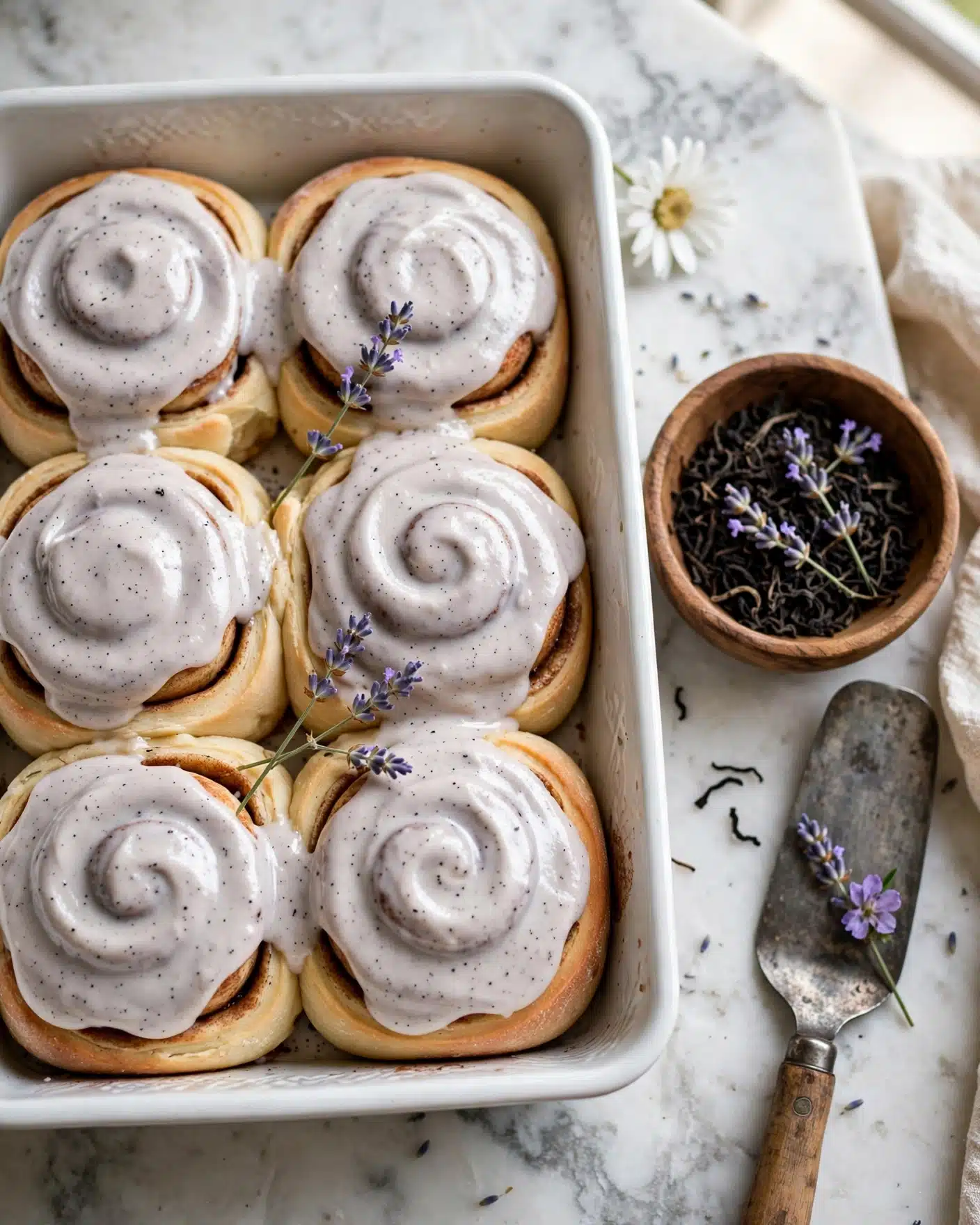 London Fog Rolls with Earl Grey Tea and Lavender Cream Cheese Frosting Recipe